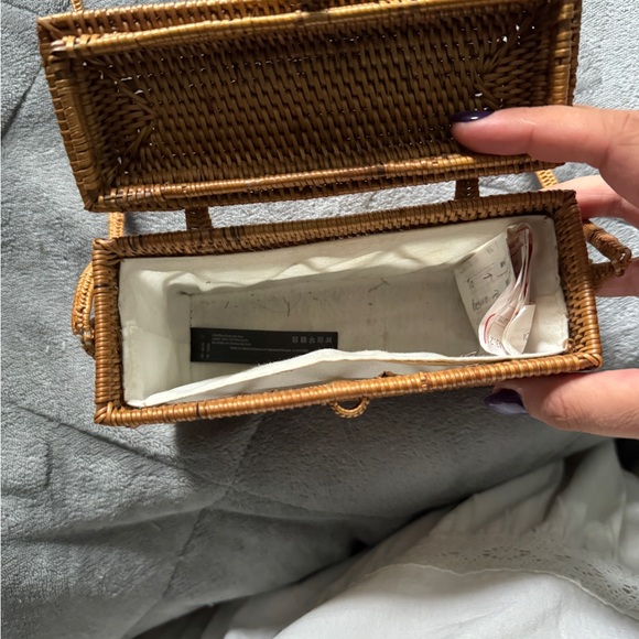 Urban outfitters straw bag. Perfect for summer or a boho look. - Picture 2 of 5